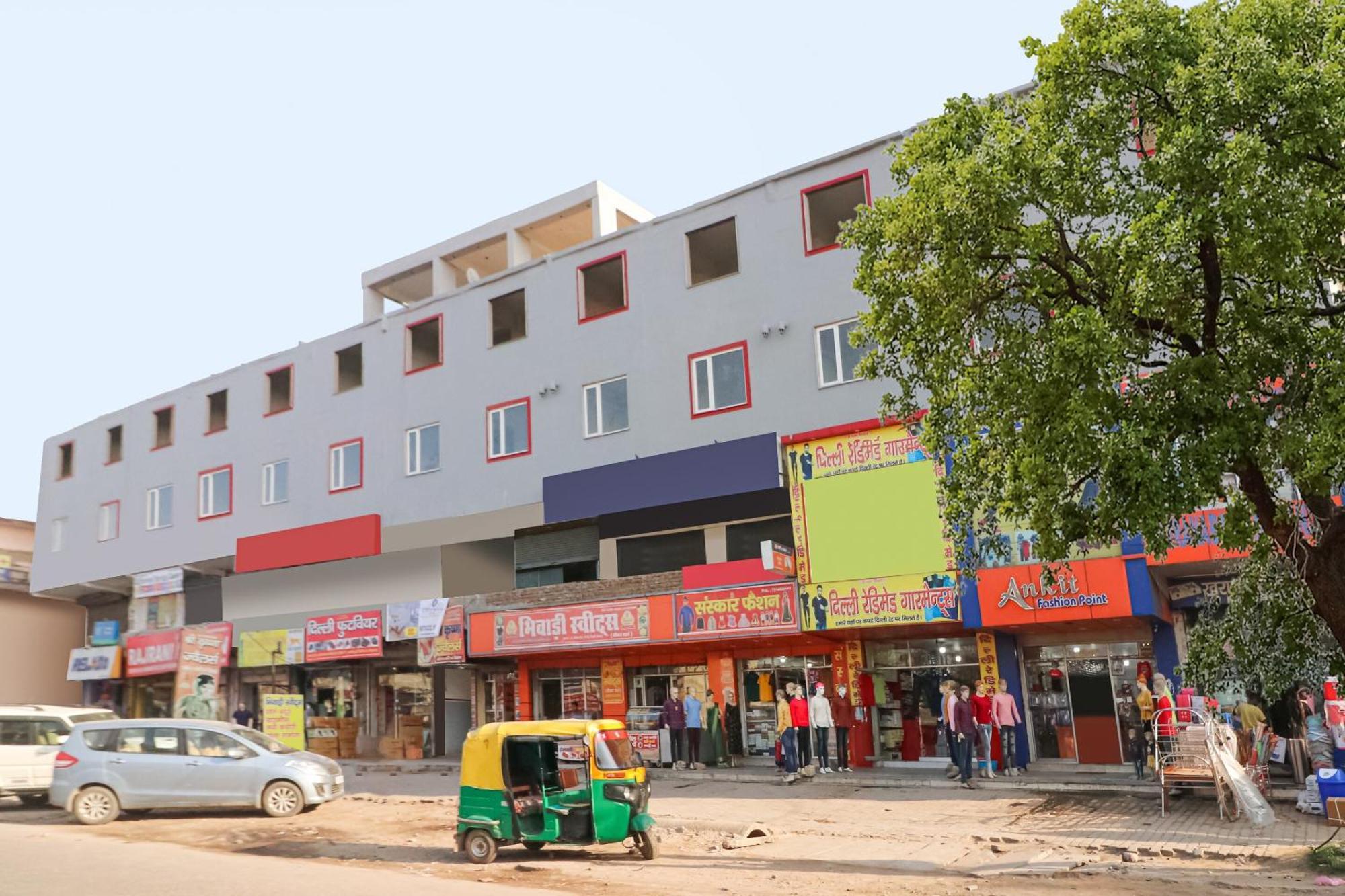 Townhall Bhiwadi Екстер'єр фото